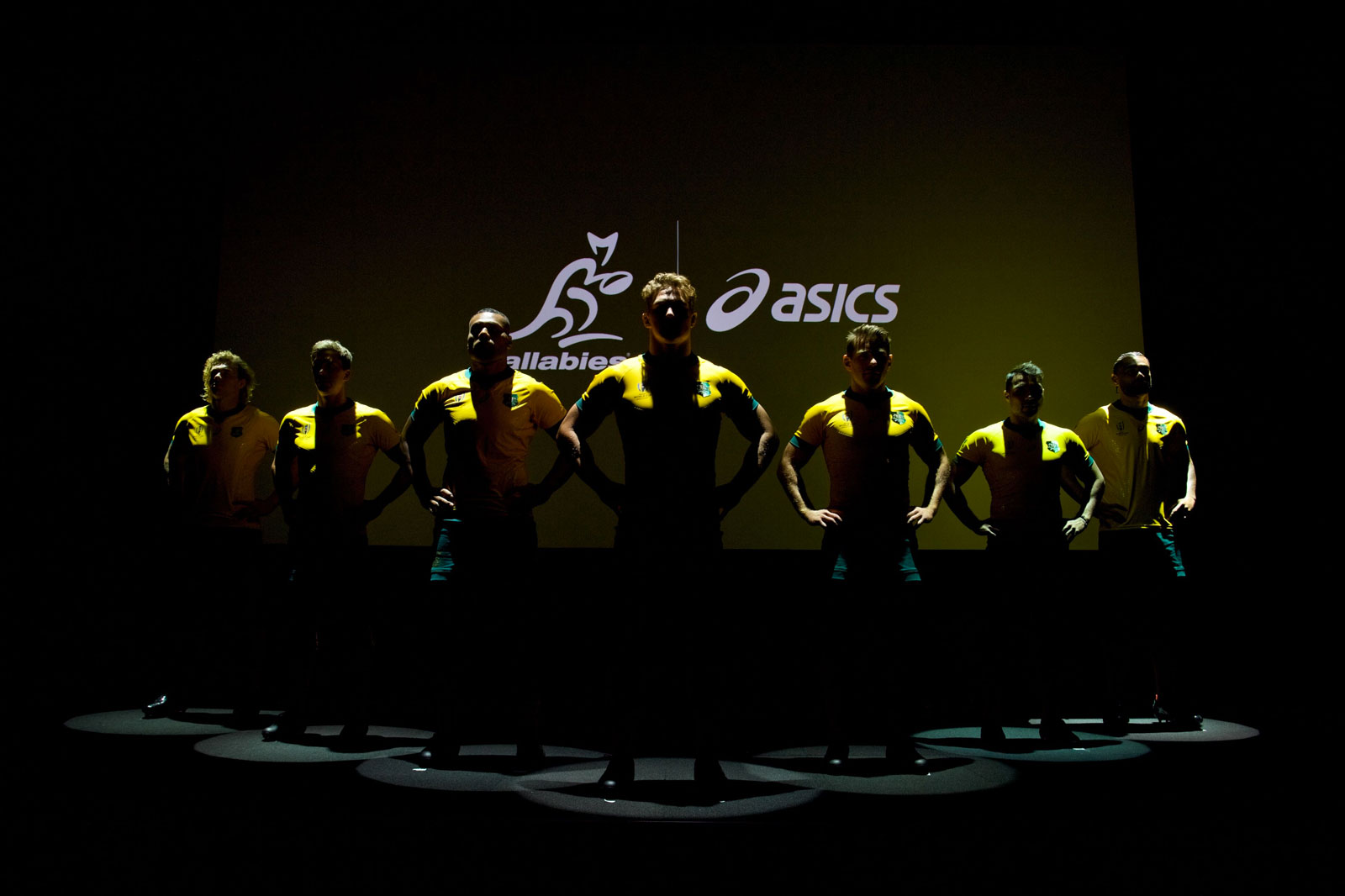 Asics_Wallabies_feat